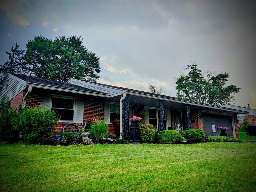 Property Photo: 2152 Bellsburg Drive OH 45459