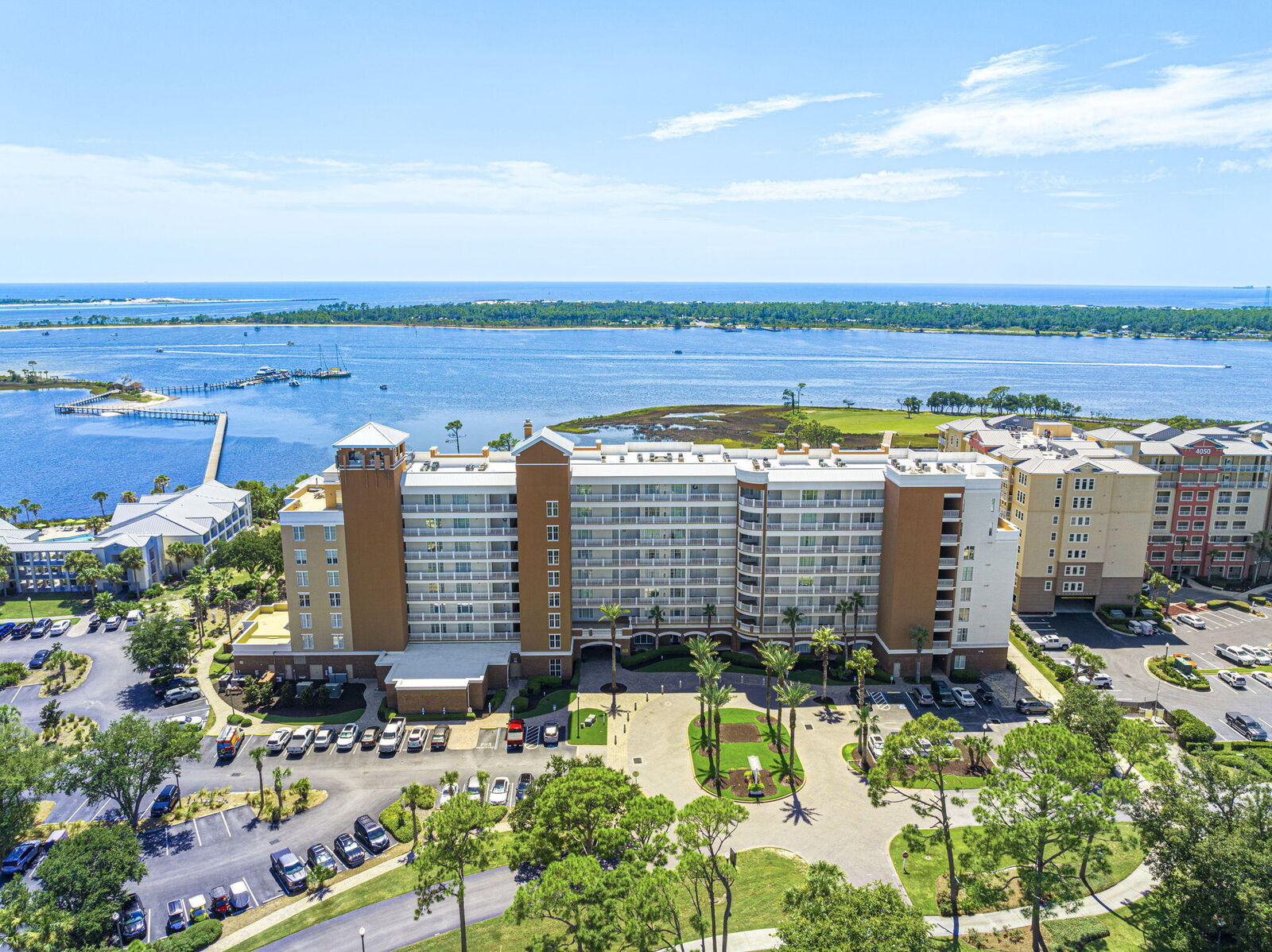 Property Photo:  4100 Marriott Drive Unit 111  FL 32408 