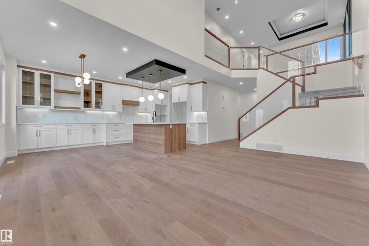 3602 44 Avenue — photo 1