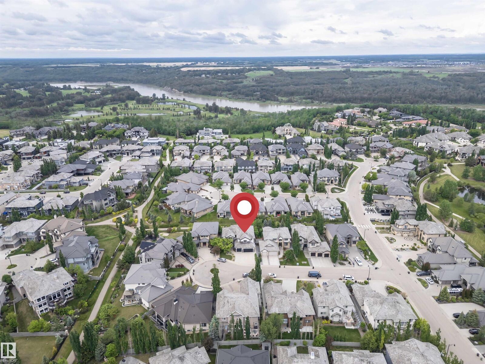 Property Photo:  3310 Watson Bay SW  AB T6W 0P2 