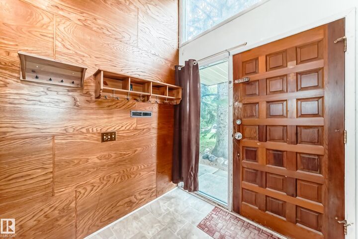 Property Photo: 128 Pine Street AB T8A 1G8