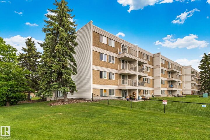 Property Photo: 4608 52 Avenue 115 AB T7Z 1N7