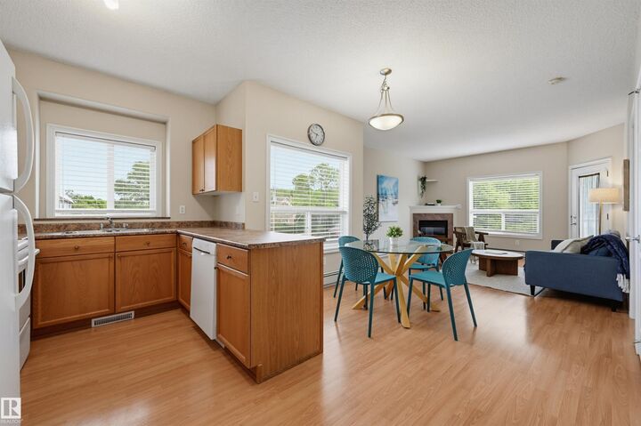 Property Photo:  10719 80 Avenue NW 203  AB T6E 1V7 
