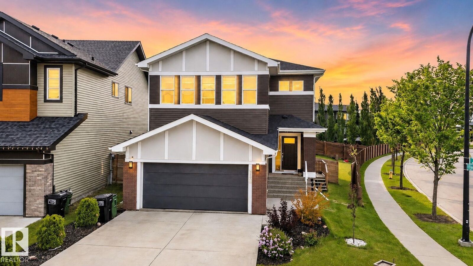 Property Photo: 704 39 Street SW AB T6X 2E9