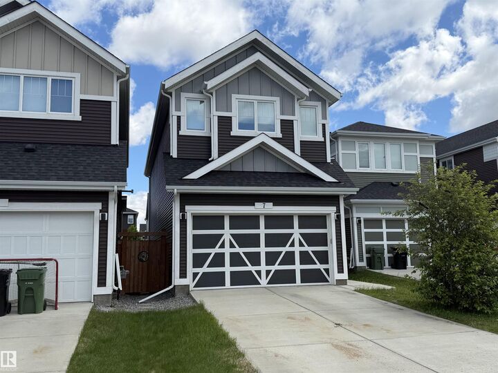 Property Photo: 7 Stout Place AB T9E 1K4