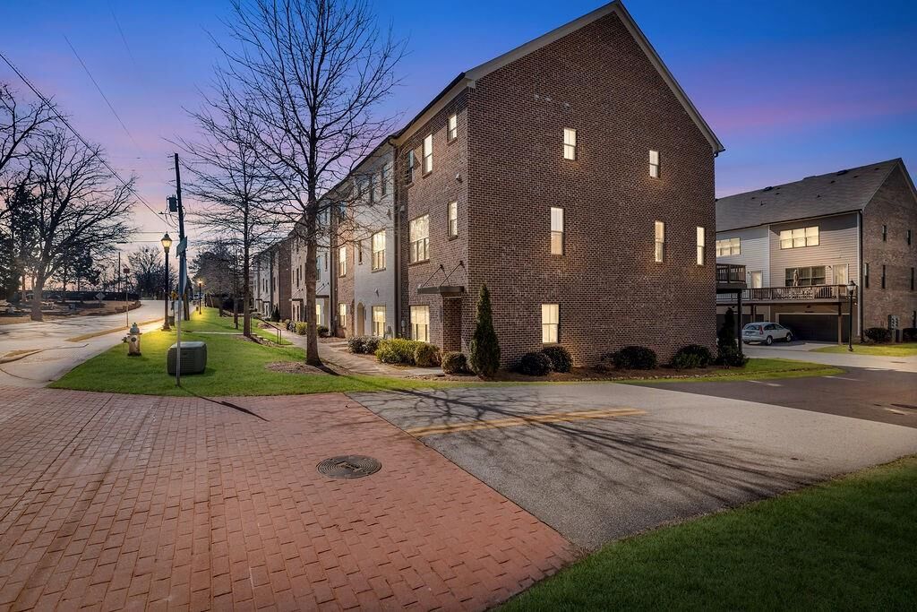Property Photo: 2761 Bell Drive GA 30080