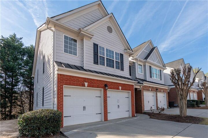Property Photo: 3800 Thayer Trace GA 30096