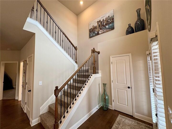 Property Photo:  966 Lakeview Oaks Court  GA 30017 