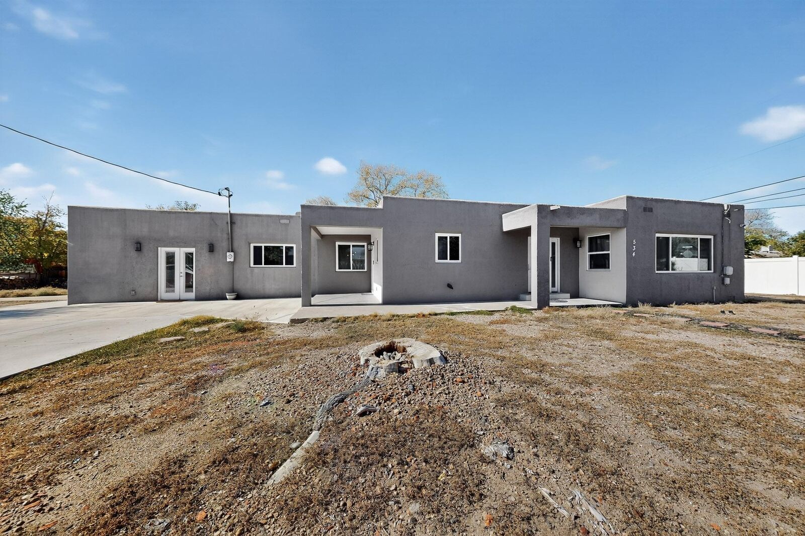 Property Photo: 534 Muscatel Avenue NE NM 87107