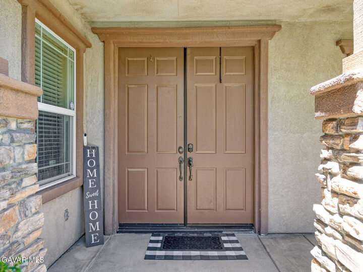 Property Photo:  37337 Verbena Court  CA 93551 