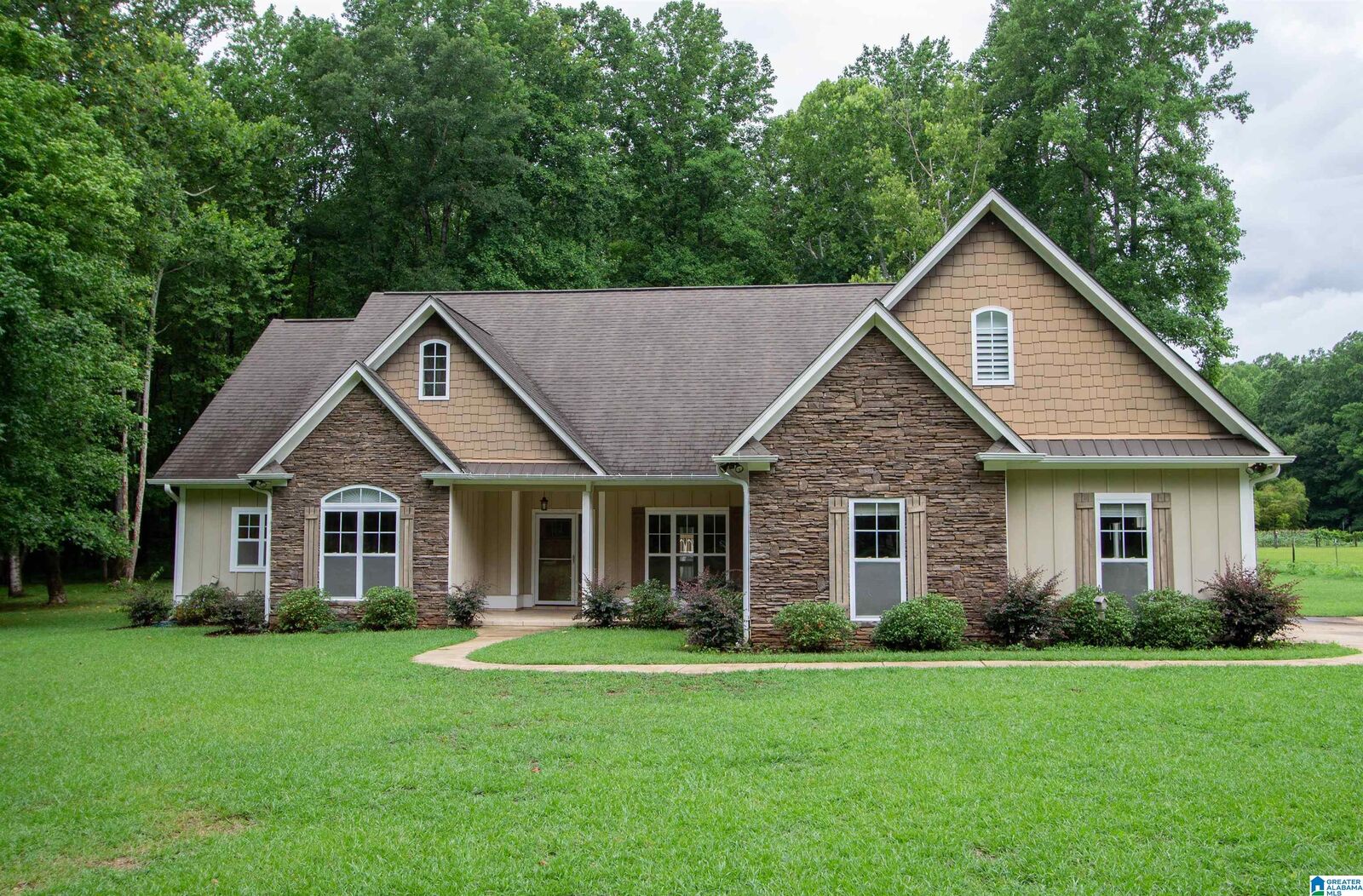 Property Photo: 12494 Cannonball Run AL 35111