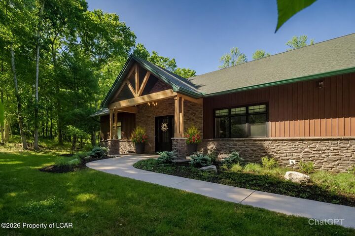 Property Photo: 387 S Main Road PA 18707