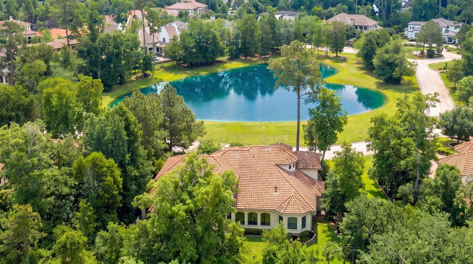 Property Photo: 50 S Badger Lodge Circle TX 77389