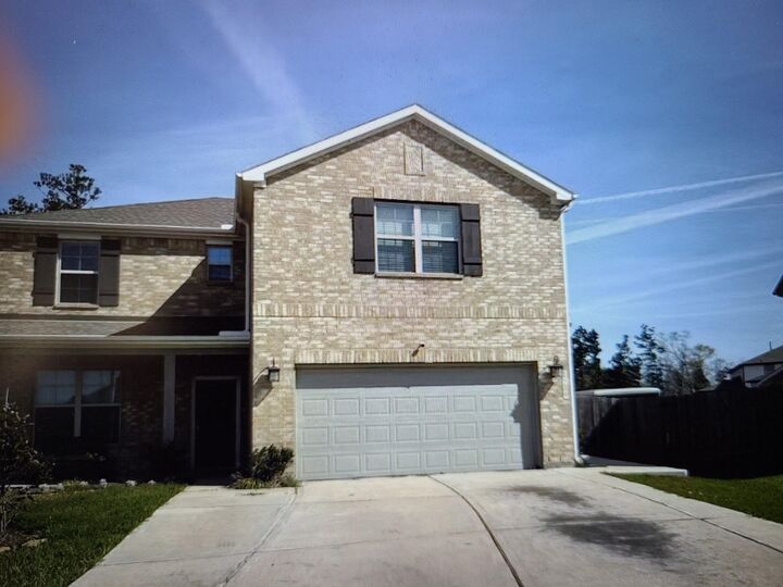 Property Photo: 14499 Sunny Bend Way TX 77303