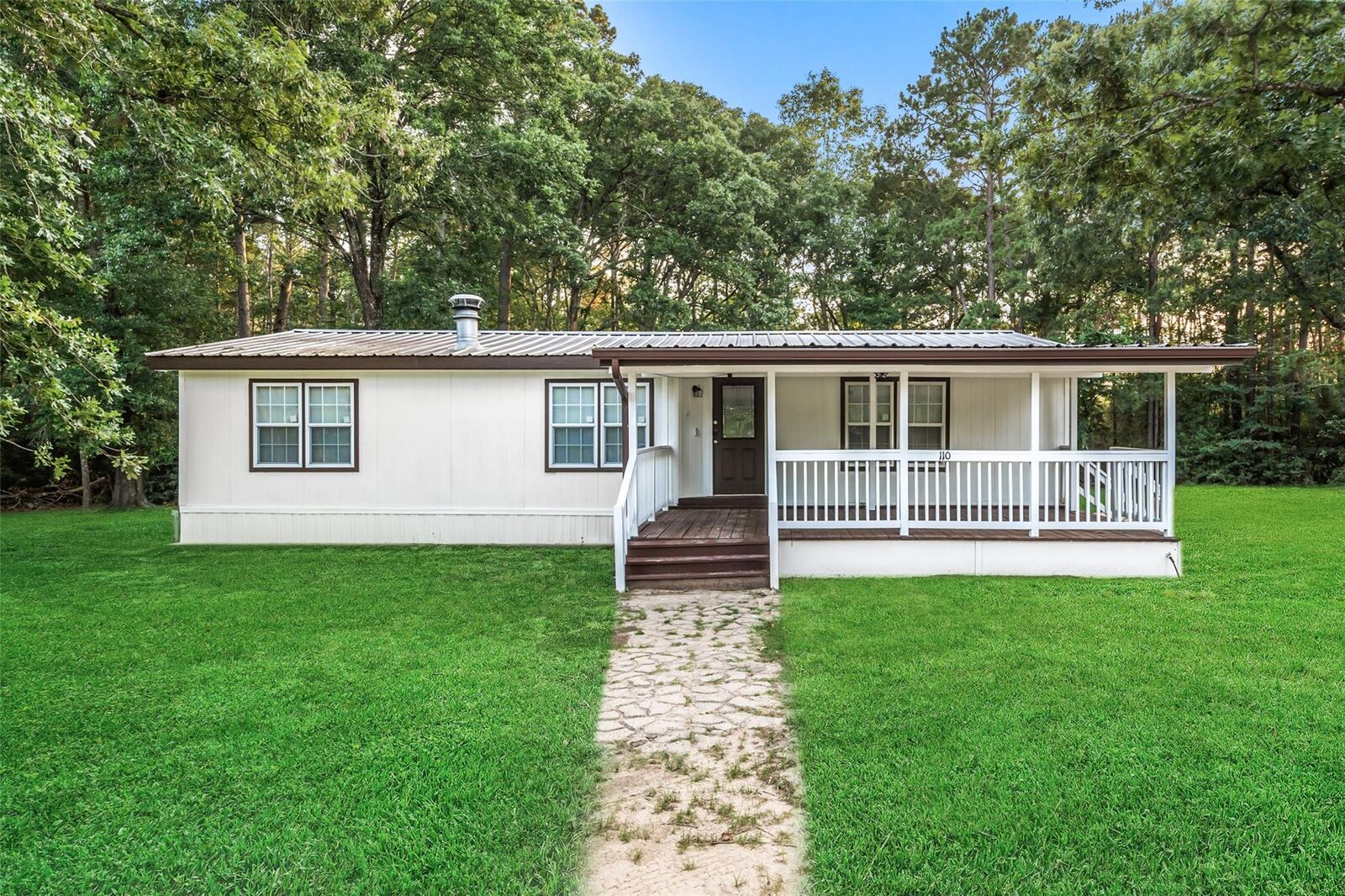 Property Photo: 110 Charlies Lane TX 75862