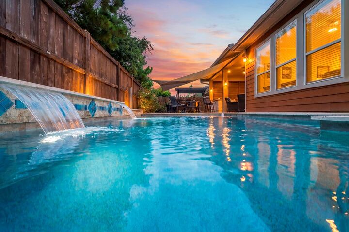 Property Photo: 31260 New Forest Park Lane TX 77386