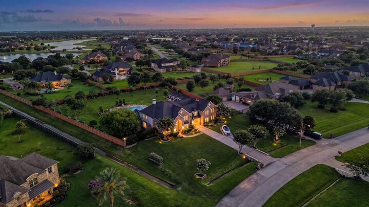 Property Photo:  3960 Pebble Brook Drive  TX 77573 