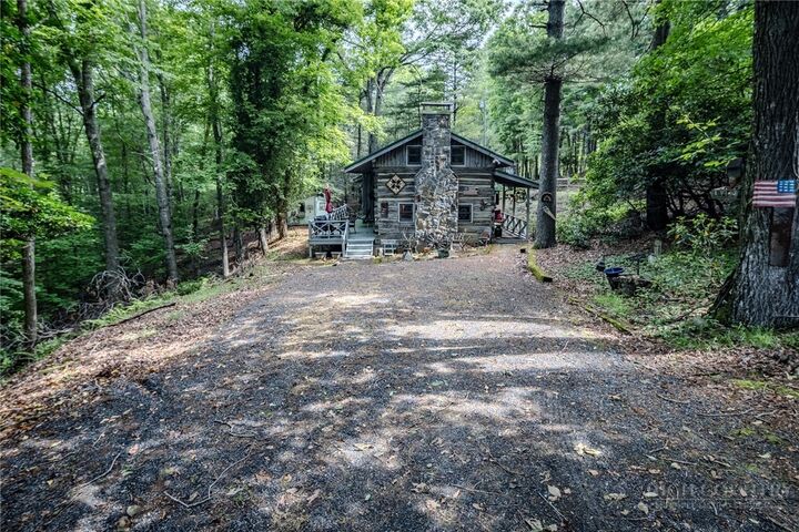 Property Photo: 343 Turkey Run Road NC 28694