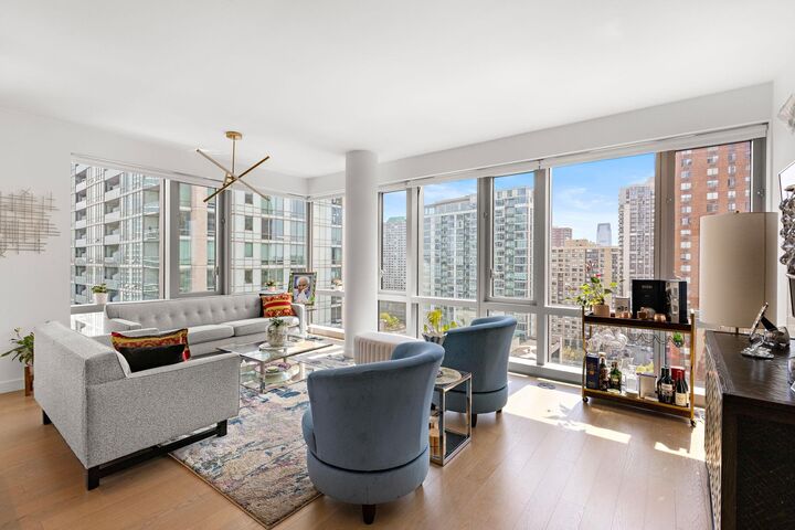 Property Photo:  75 Park Lane South 1607  NJ 07310 