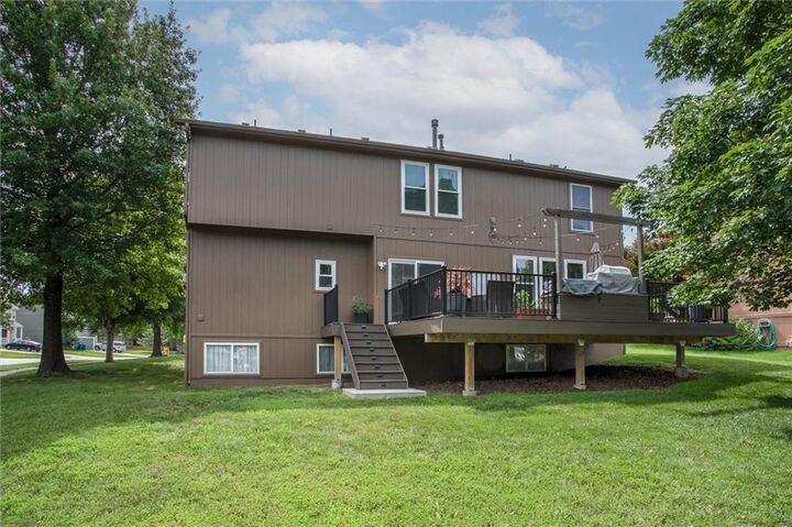 Property Photo: 21624 W 58th Street KS 66218