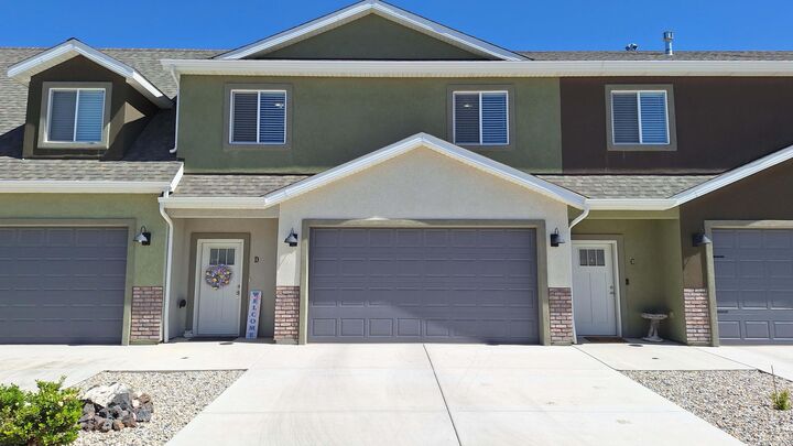Property Photo: 3128 W 1700 N #D UT 84721