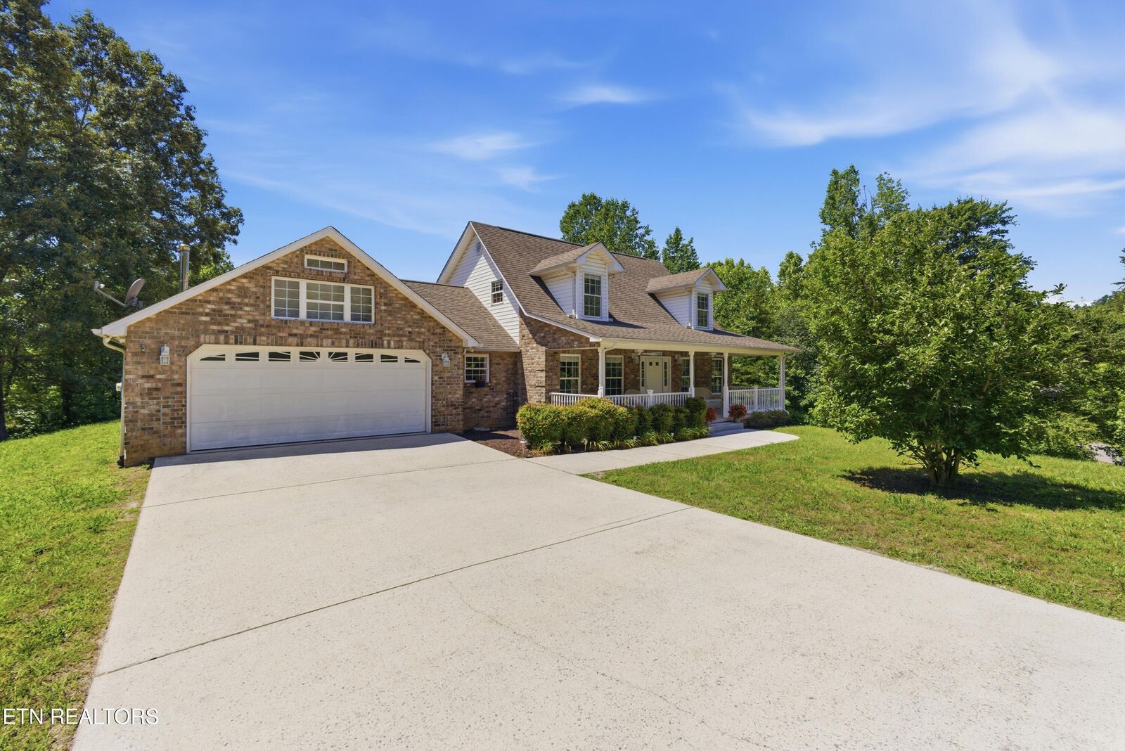Property Photo: 240 Long Rd TN 37763