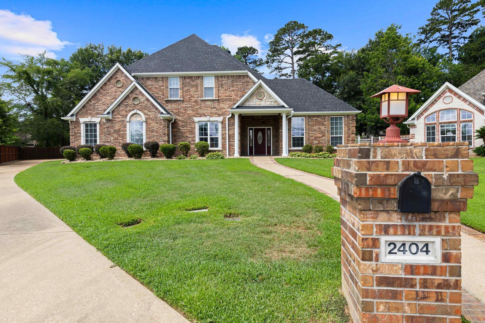 Property Photo: 2404 Sugar Creek Circle TX 75605