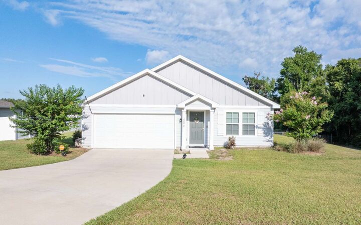 Property Photo: