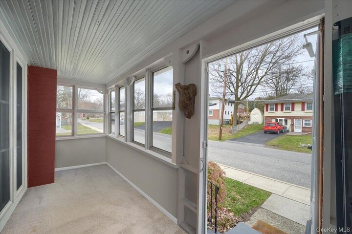 Property Photo:  49 Clinton Street 1  NY 12518 