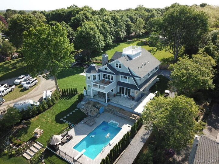 Property Photo: 7 Preston Lane NY 11733
