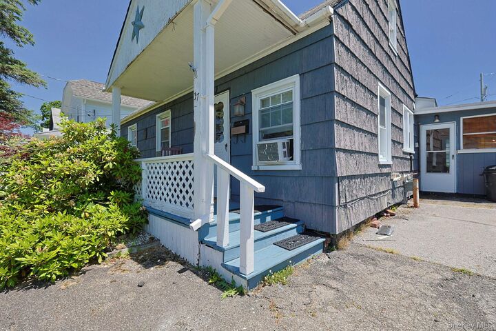 Property Photo: 37 Algernon Street NY 12518