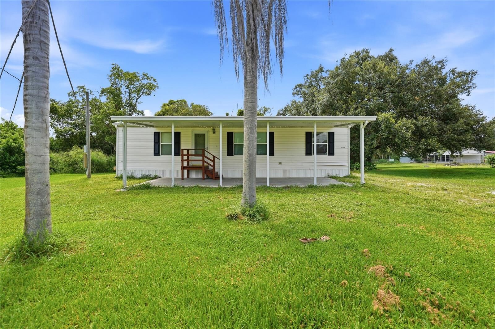 Property Photo:  1289 SW Avocado Drive  FL 34266 