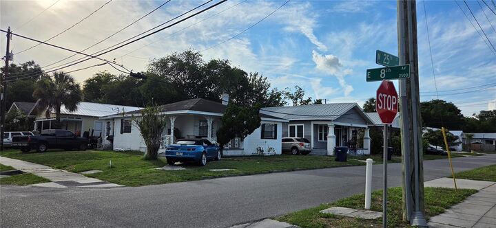 Property Photo: 2414 E 8th Avenue FL 33605