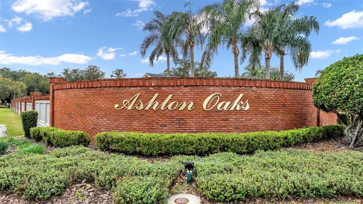 Property Photo:  881 Ashton Oaks Circle  FL 33813 