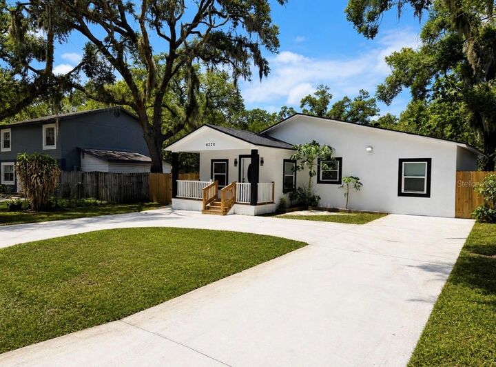 Property Photo:  4220 E Eva Street  FL 33617 