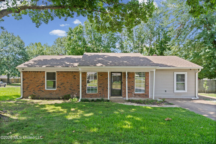 Property Photo:  5109 Gray Drive  MS 38637 