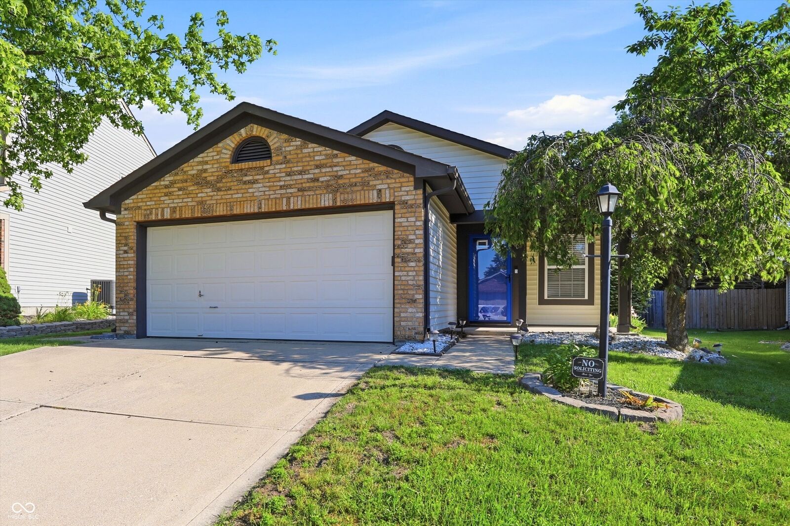 Property Photo:  10352 Sun Gold Court  IN 46037 