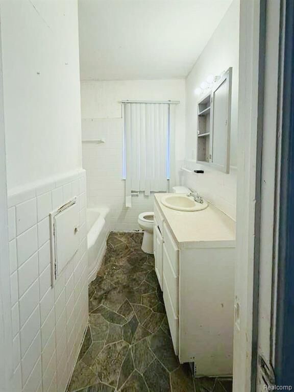 Property Photo: 9637 Auburn Street MI 48228 1693