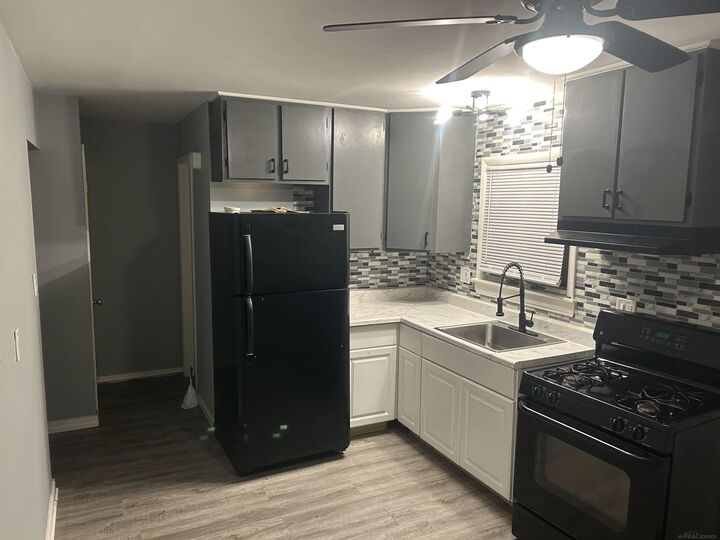 Property Photo:  158 Mark Drive Drive  MI 48043 