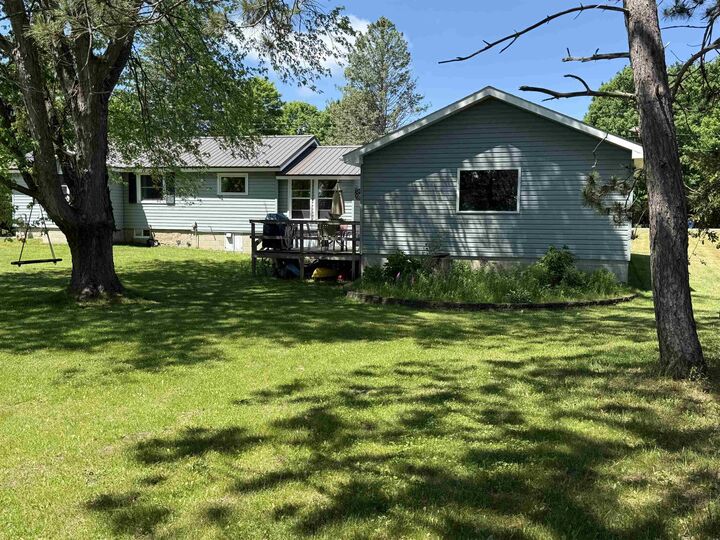 Property Photo: 3586 E Long Lake Road MI 49685