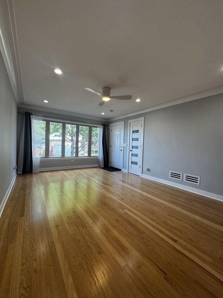 Property Photo:  4536 N Nottingham Avenue 1  IL 60706 