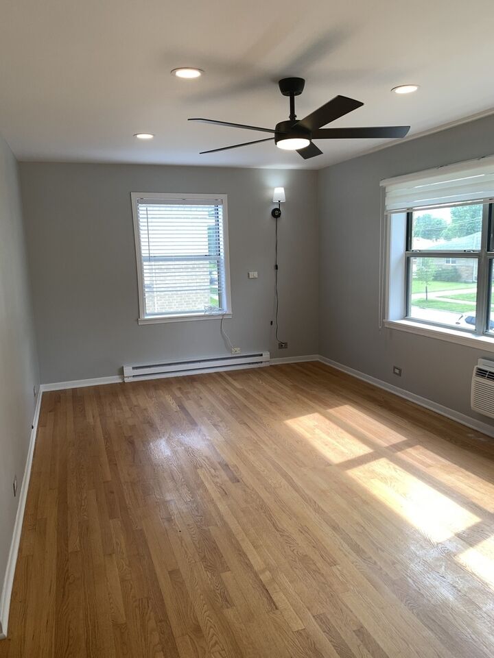 Property Photo:  1415 Homestead Road 8  IL 60526 
