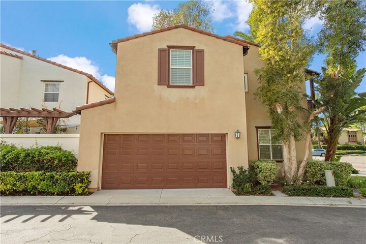 Property Photo: 76 Great Lawn CA 92620