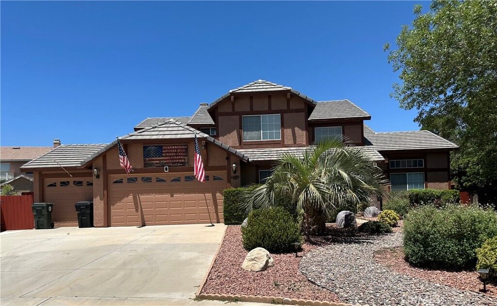 Property Photo:  14800 Snake River Court  CA 92392 