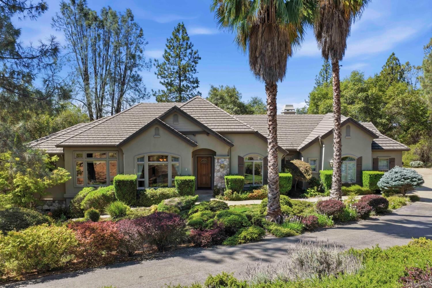 Property Photo:  1109 Holly Leaf Lane  CA 95722 