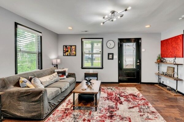 Property Photo: 316 Edwin St TN 37207