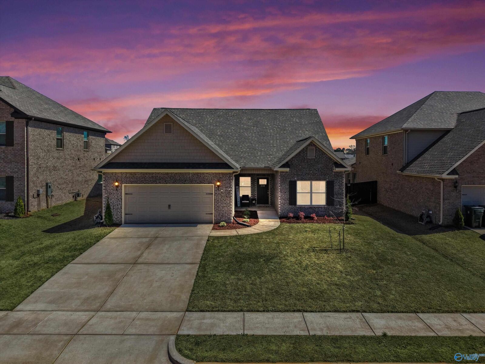 Property Photo:  209 Allegro Circle  AL 35749 