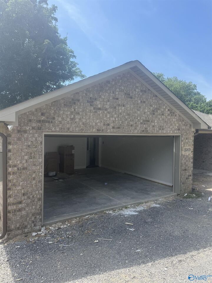Property Photo: 25929 Veto Road AL 35620