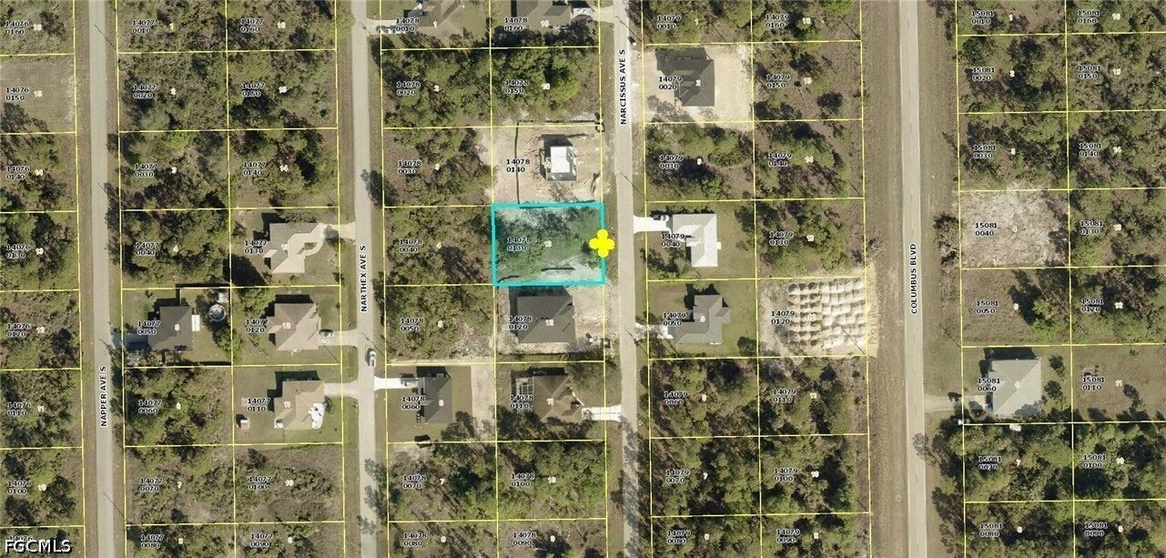 Property Photo: 236 Narcissus Avenue S FL 33974