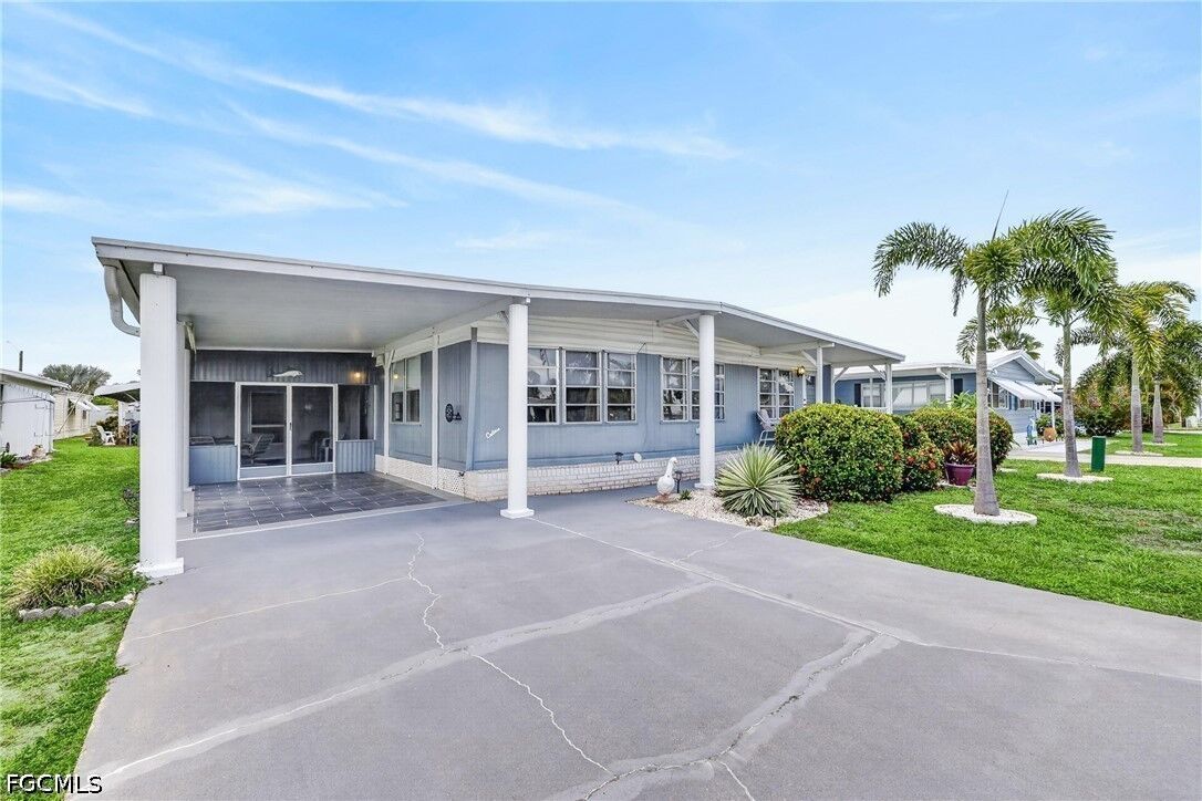 Property Photo: 5201 Forest Park Drive FL 33917